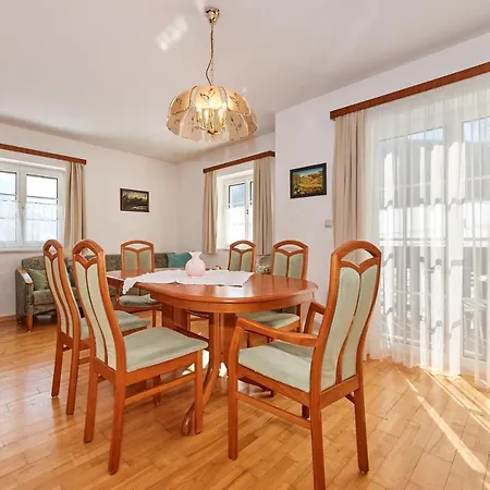 Geistlinger Апартаменты *