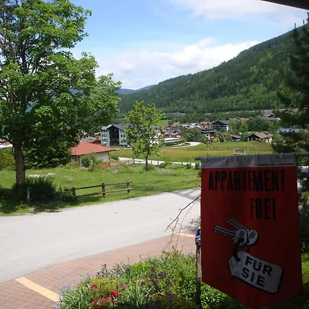 Geistlinger Флахау