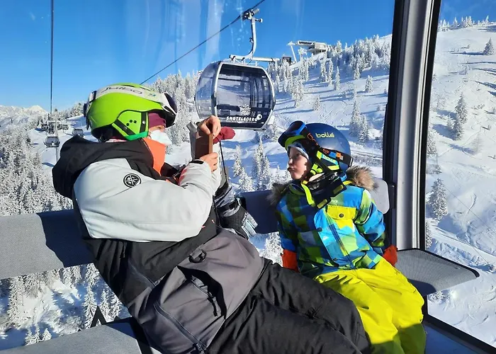 格斯特因各公寓 公寓 *