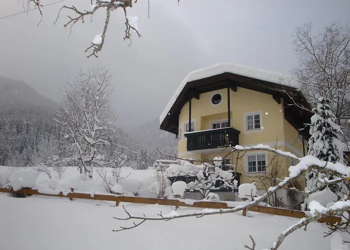 格斯特因各公寓