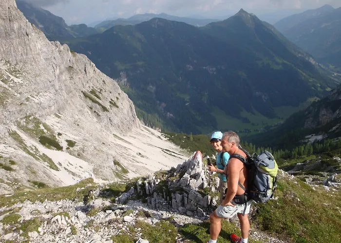 格斯特因各公寓